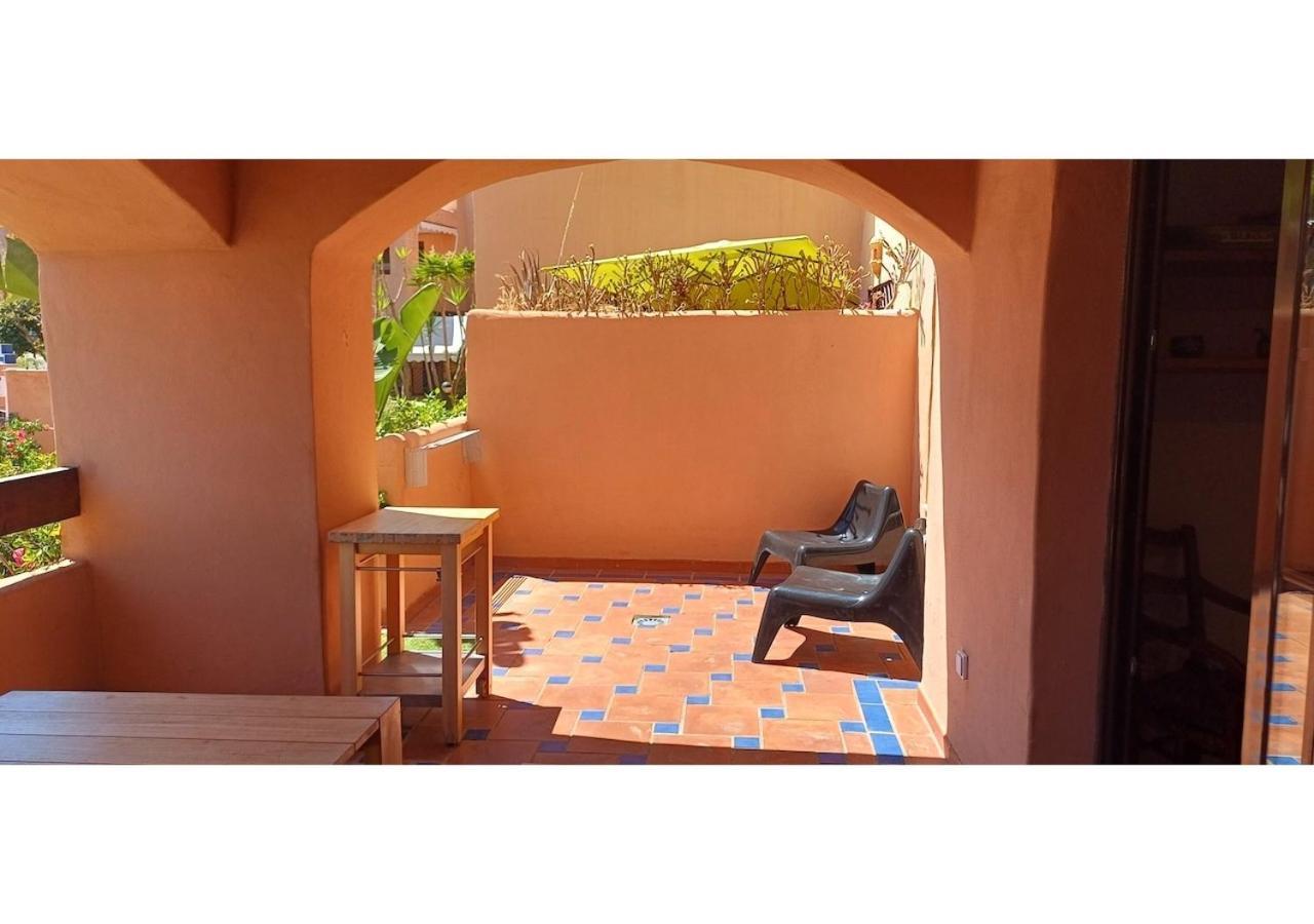 Sunbeach Hacienda Apartment *